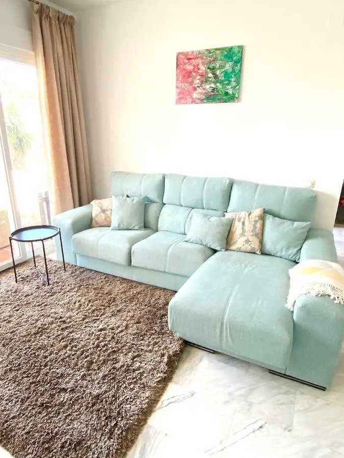 Holiday home Modern Townhouse 7 Mins Walk From The Beach And 15 Mins From Port Manilva Spain